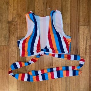 Swimsuit bikini top adjustable